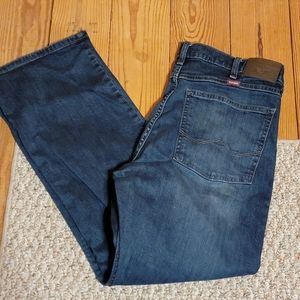 Wrangler relaxed fit, boot cut jeans 34x30 new